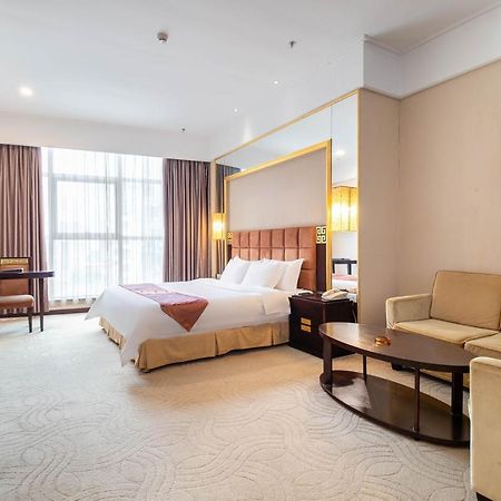 Fortune Hotel Guangzhou Exterior foto