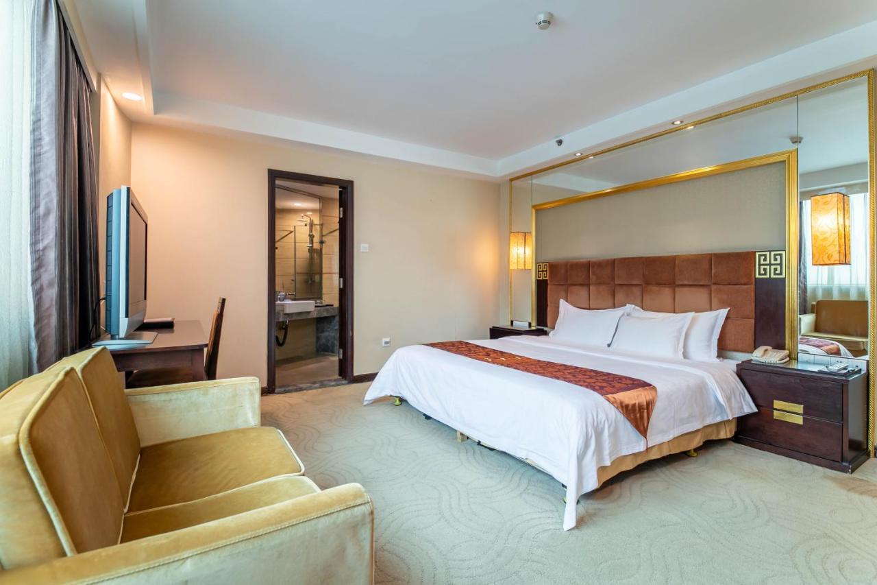 Fortune Hotel Guangzhou Exterior foto
